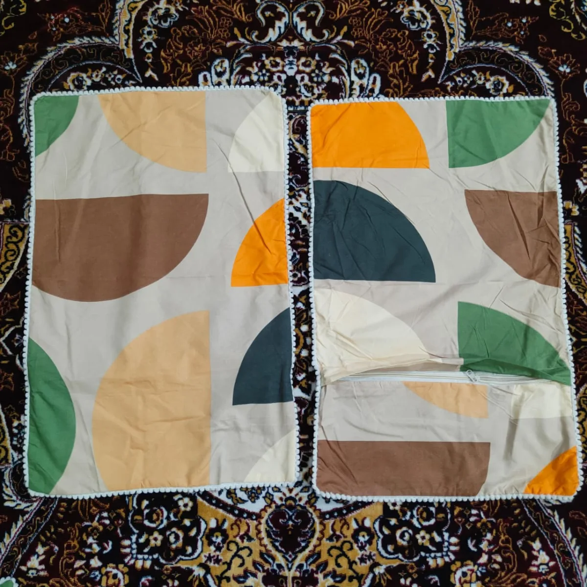 5-Peice Bedding Set Pom Pom thumbnail 3