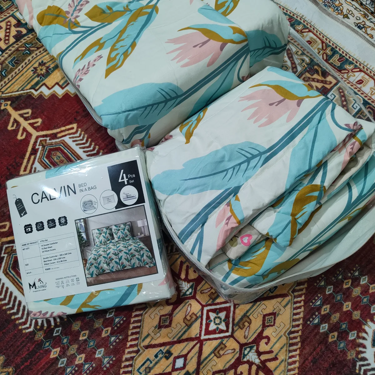 Calvin 4 Pcs Bedding Set thumbnail 2