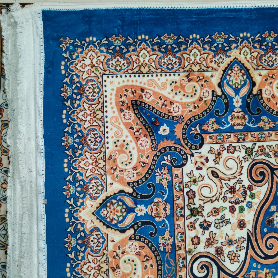 Berlin Carpet (5×7 Feet) thumbnail 3