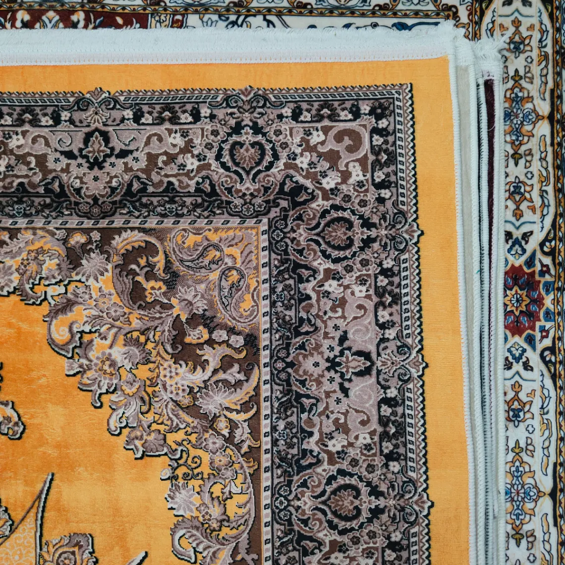 Berlin Carpet (5×7 Feet) thumbnail 3