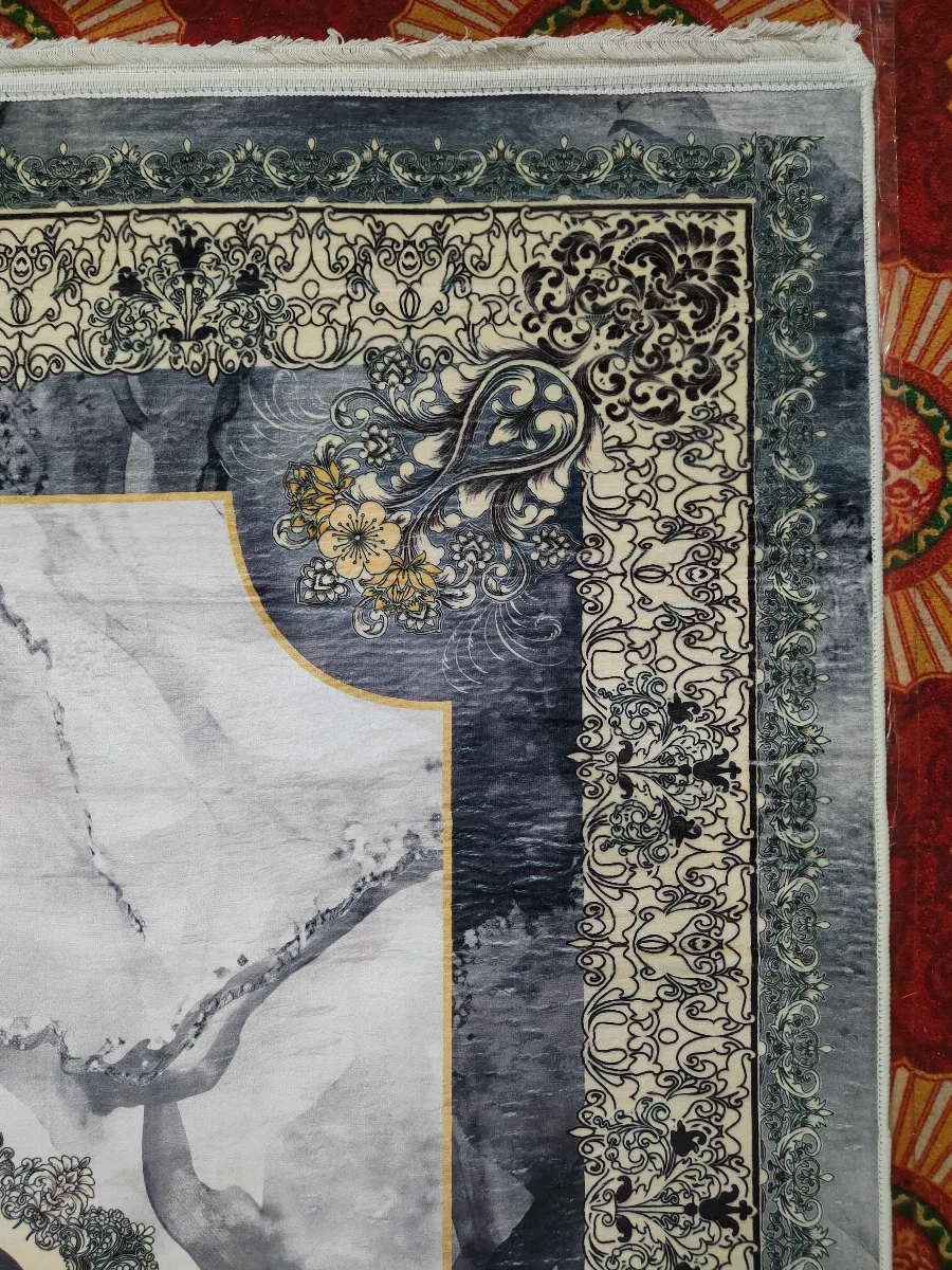Berlin Carpet (6×9 Feet) thumbnail 3