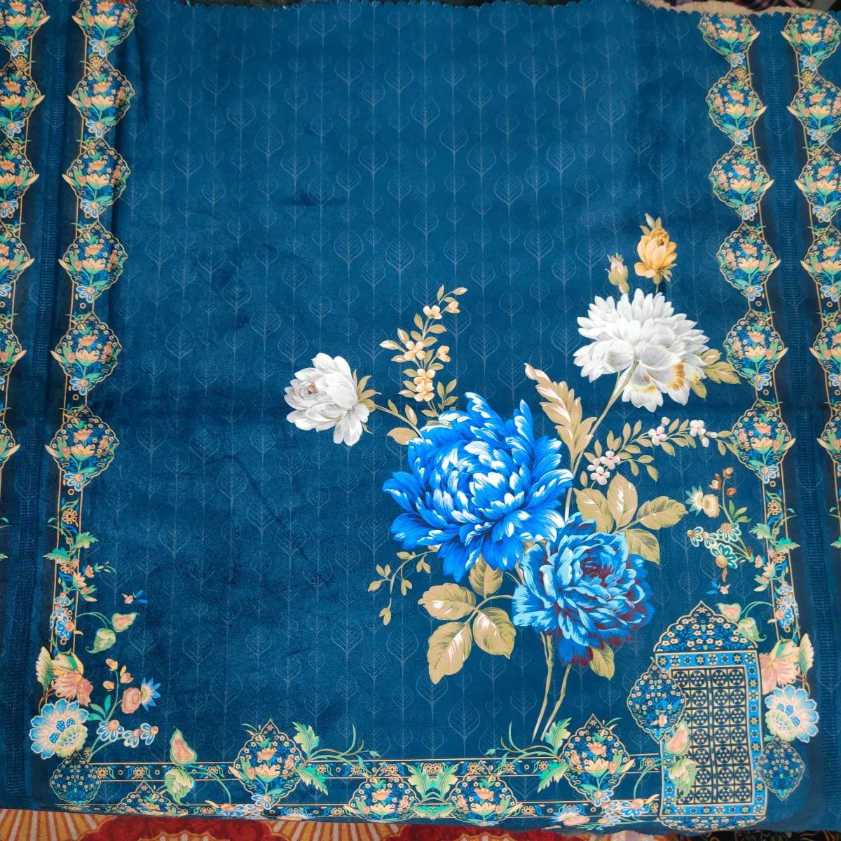 Sofa Cover thumbnail 2